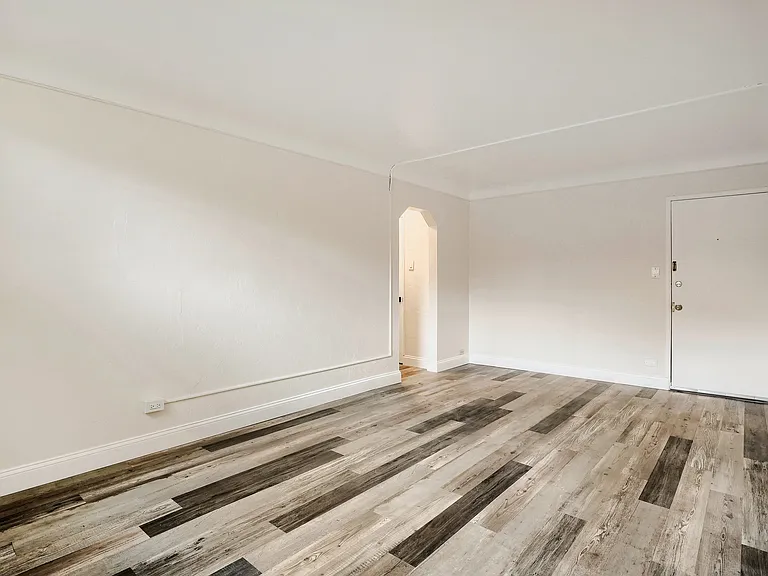 Bo Apartments — Photo 16