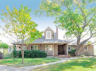 428 E 2100th Rd, Baldwin City, KS 66006