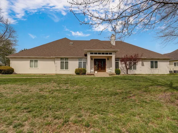 3695 E Turtle Hatch Road, Springfield, MO 65809