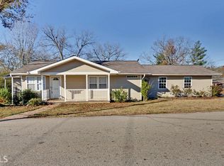 349 Floyd St, Royston, GA 30662