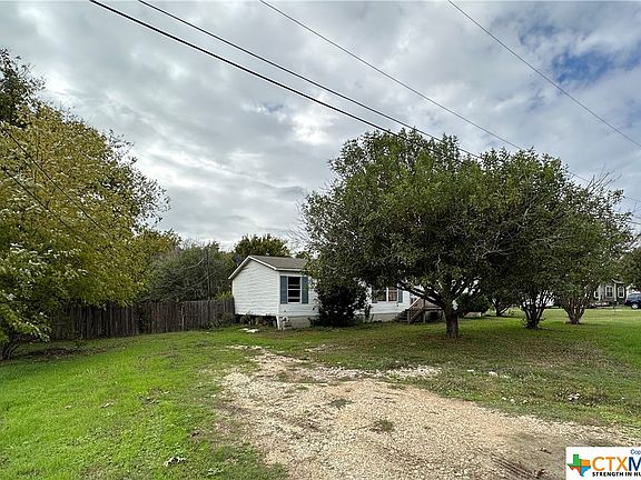 4th image of 103 South Dr