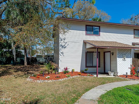 2nd image of 322 Canal Rd E #27