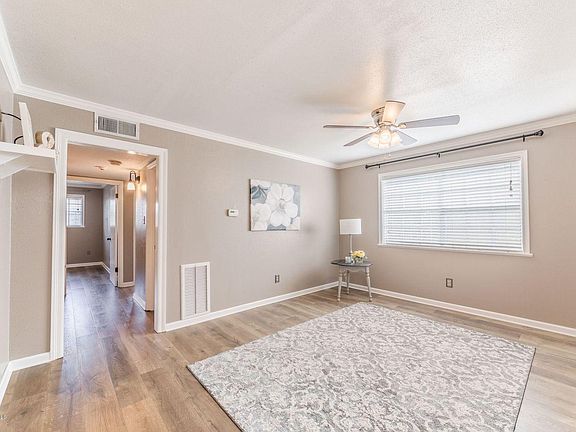 4th image of 3121 Johnston St APT 223