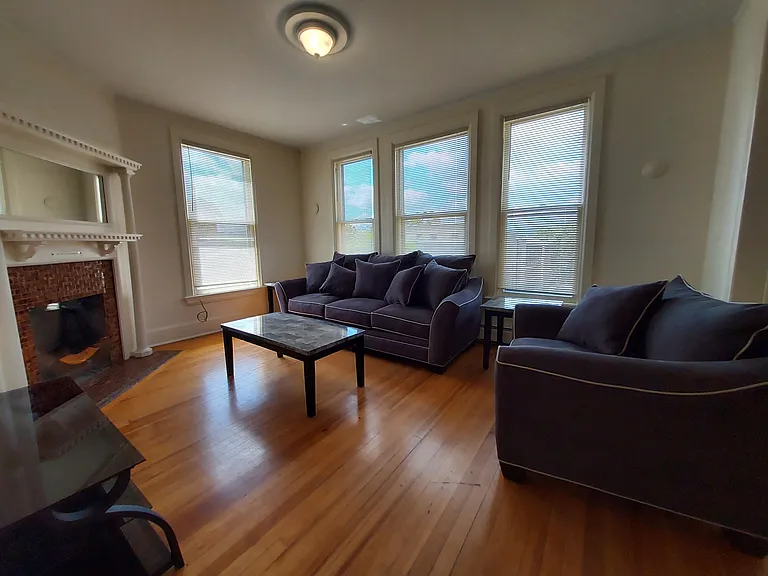307 Stewart Ave #5 — Photo 2