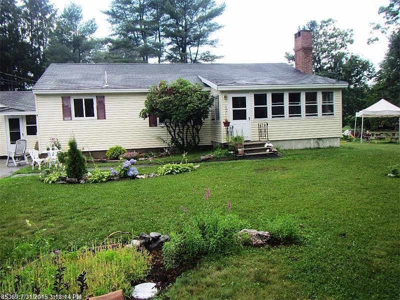 2nd image of 8 Pitch Pine Dr