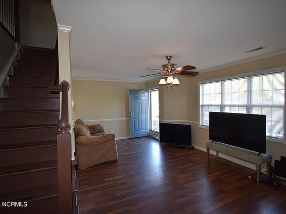 2nd image of 3965 Sterling Pointe Drive #Ccc5