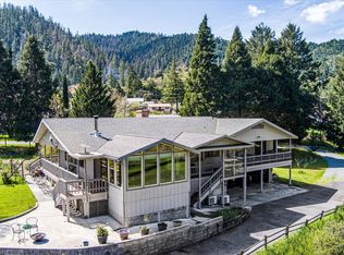 61 Riverside Ln, Willow Creek, CA 95573