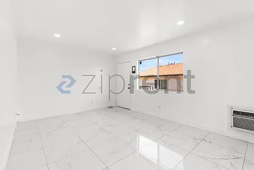 3634 S Barcelona St #6 Photo 1