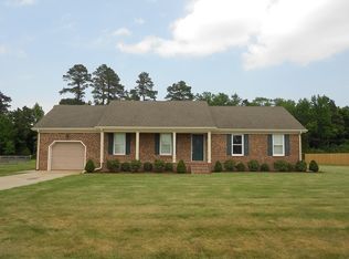 103 Streamdale Ct, Moyock, NC 27958