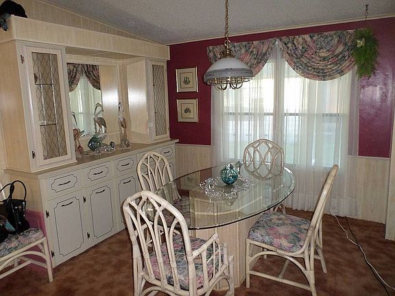 4th image of 255 Palm Cove Dr