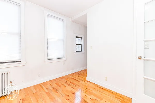 Rented by MySpaceNYC | media 11