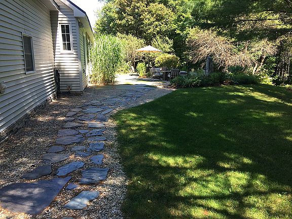 2nd image of 49 Aldrich Rd