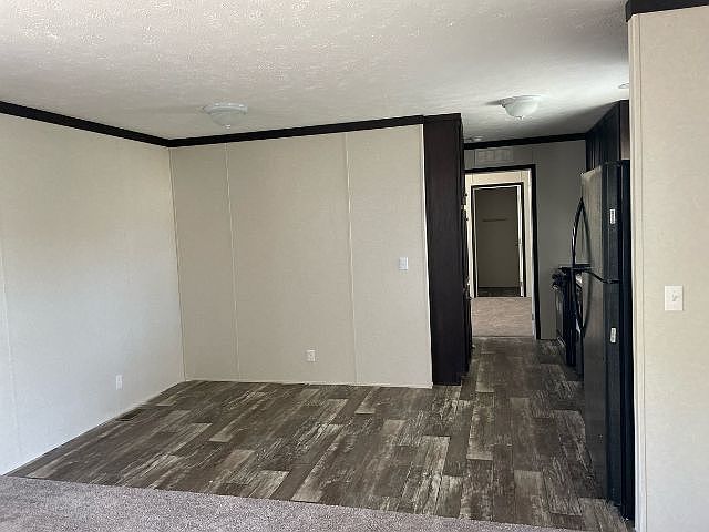 2nd image of 39 Armstrong St #39