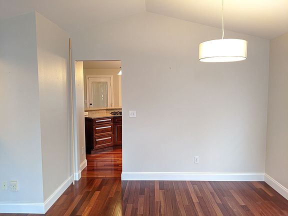 5th image of 4703 Cypress Dr