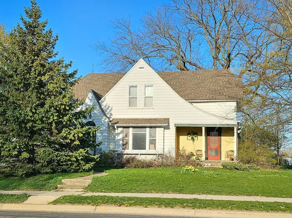 319 S Division Ave, Spring Grove, MN 55974