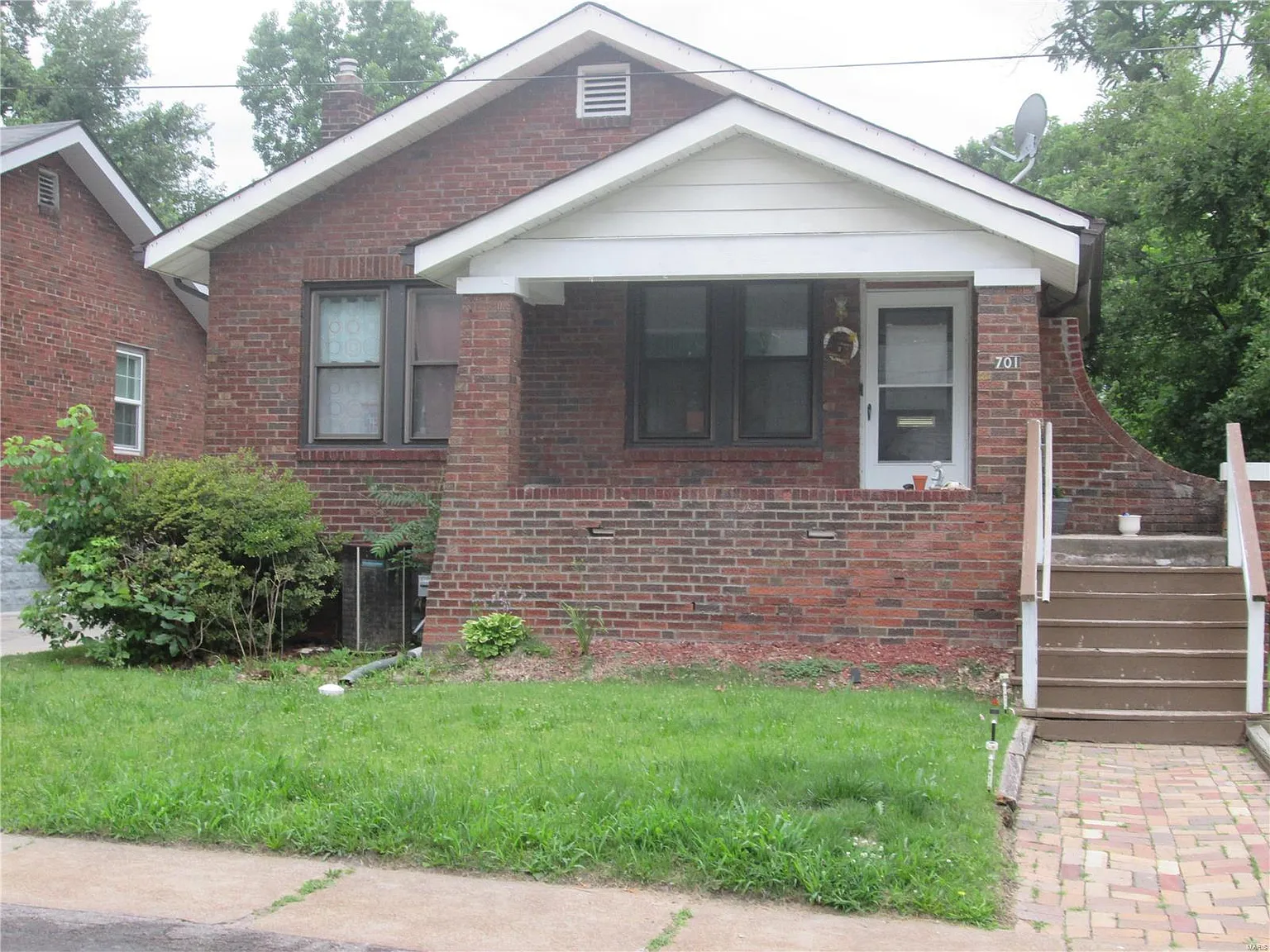 701 Pemberton Pl photo 1