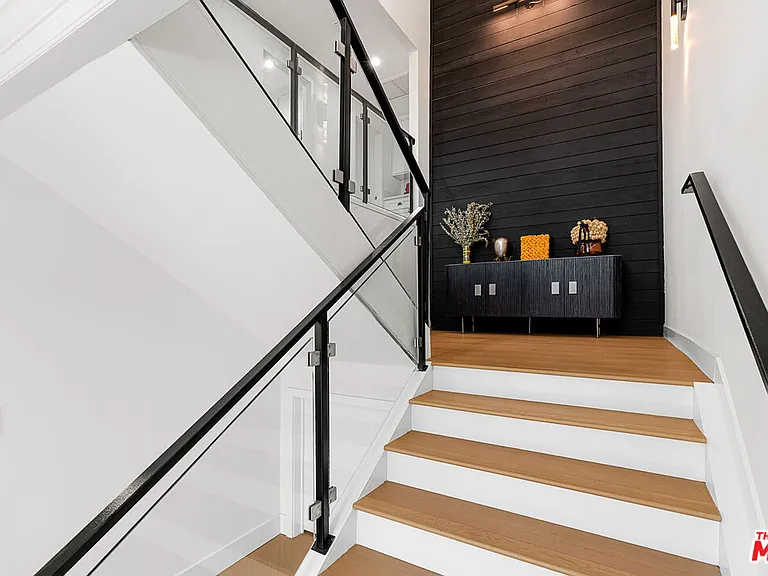 4491 Gayle Dr — Photo 19