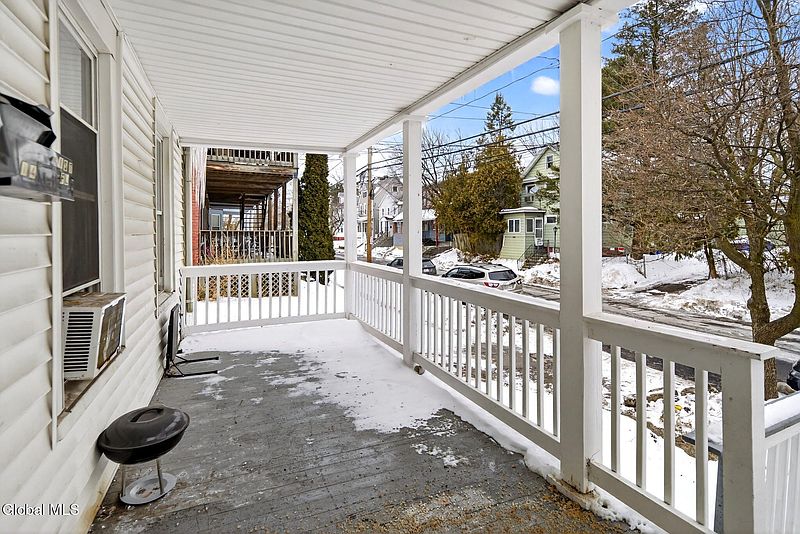 3rd image of 514 Morris Street