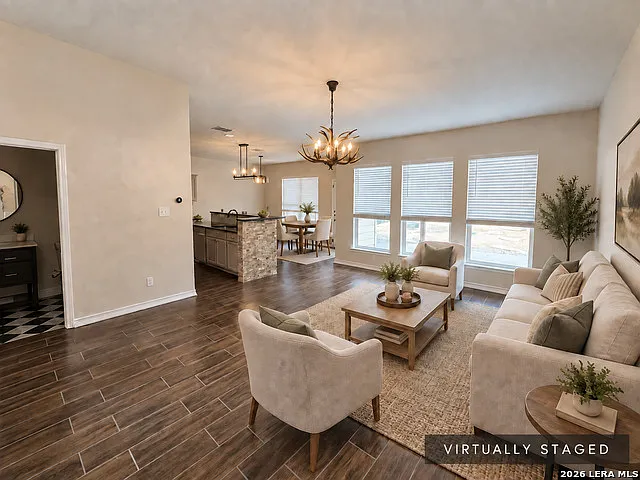 3 bed, 2.5 bath, 1639 sqft, $2,500 — Photo 3