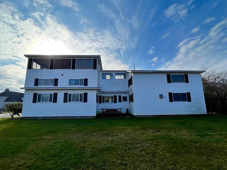 180 Nubble Rd — Photo 4