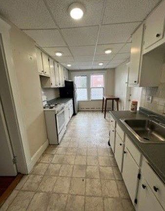 5th image of 134 Waterston Ave #2