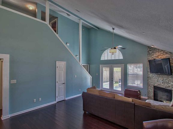 4th image of 4497 Cool Emerald Dr