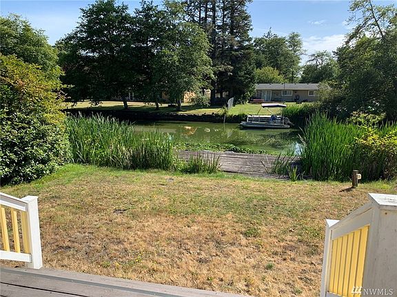 5th image of 919 Hassalo Ave SE