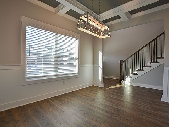 4th image of 1519 Kingbird Dr