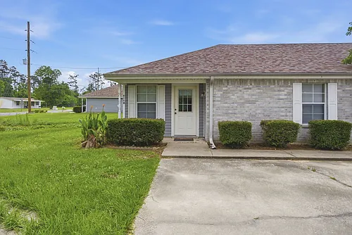 870 Long Dr #A Photo 1