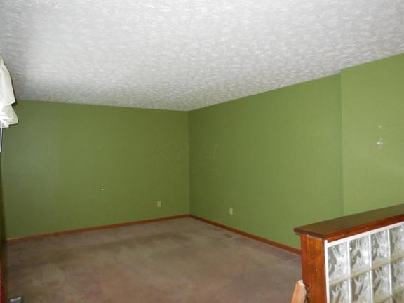 4th image of 2894 Fenwood Dr