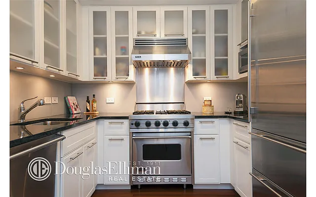 Sold by Douglas Elliman | media 13