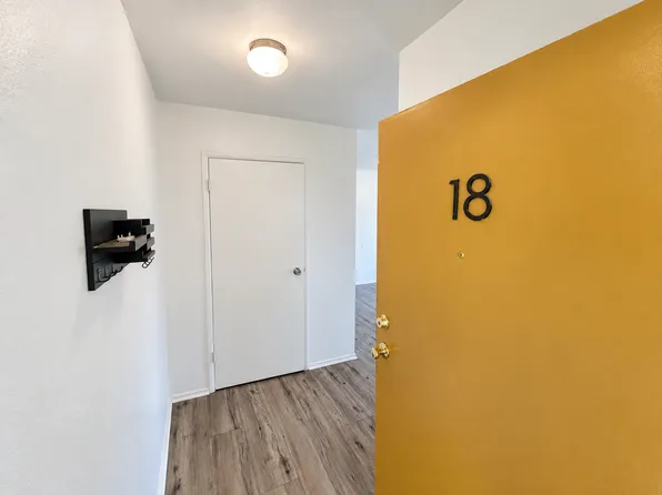 11441 Oxnard St APT 18, North Hollywood, CA 91606