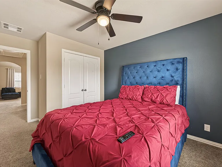 4502 Mallory Creek Dr — Photo 26