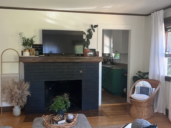 3589 NE Killingsworth St, Portland, OR 97211