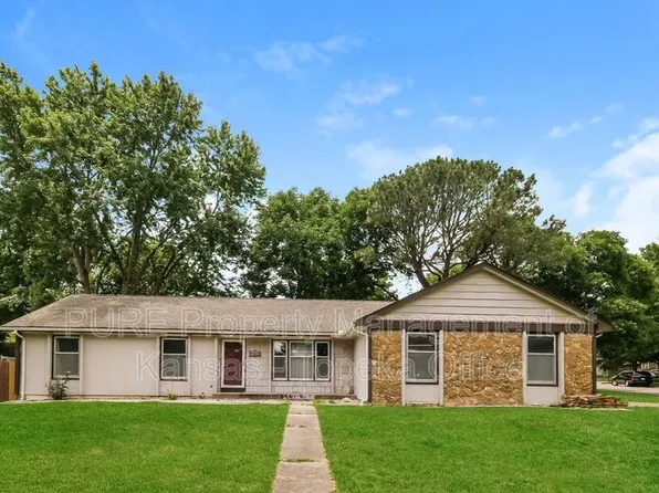 2605 SW Osborn Rd, Topeka, KS 66614