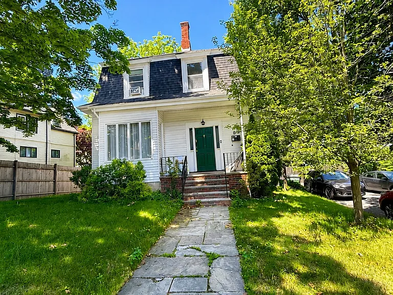 60 Parsons St — Photo 1