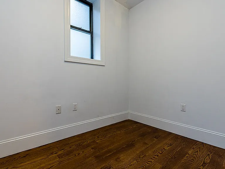 1635 Putnam Ave #2B — Photo 6