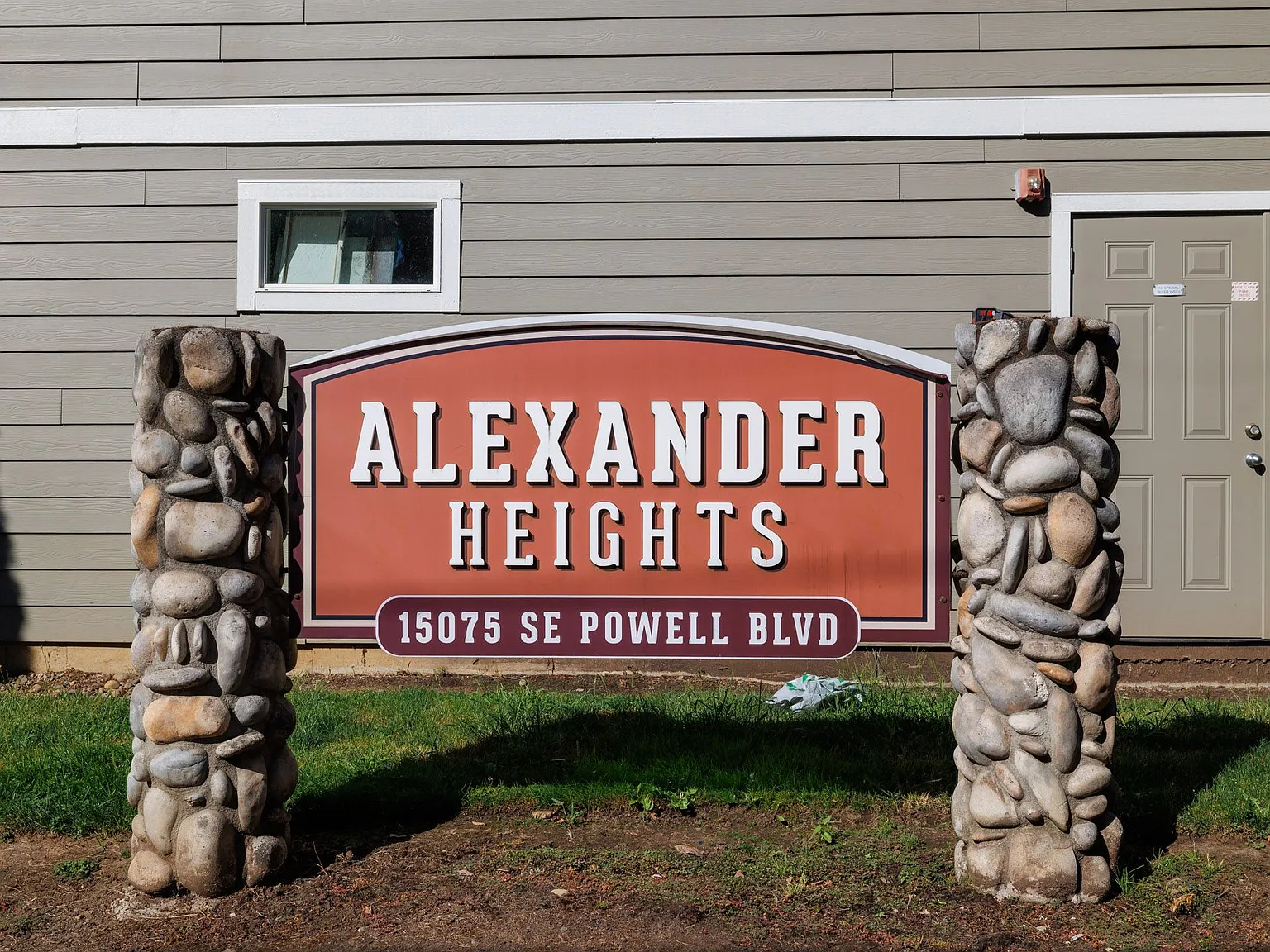 Alexander Heights — Photo 4