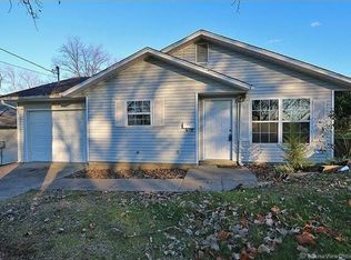 324 S Spring Ave, Cape Girardeau, MO 63703