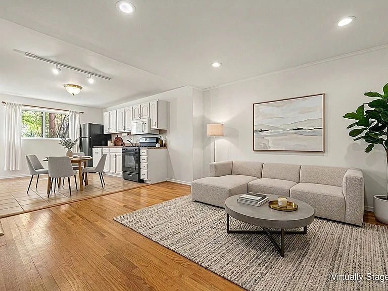 726A Union St #1 — Photo 1