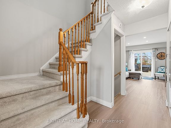 4th image of 37 Beechnut Cres
