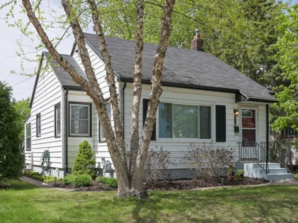 836 5th Ave S, South Saint Paul, MN 55075