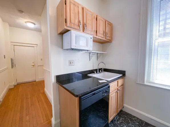 28 Queensberry St, Boston, MA