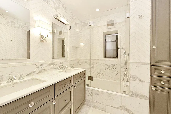 Sold by Prime Manhattan | media 6