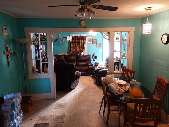 2nd image of 1916 Delwood Ave SW