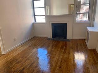 60 W 10th St #5B, New York, NY 10011
