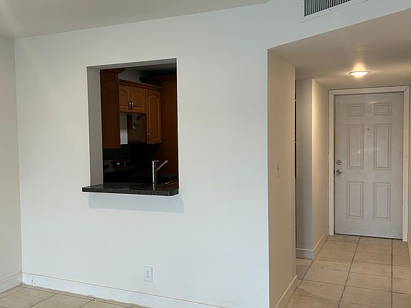 3rd image of 8720 N Sherman Cir APT 307