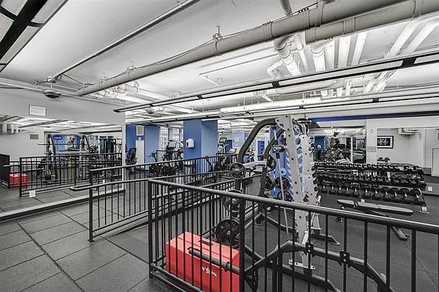 1025 Maxwell Ln #212 — Photo 28