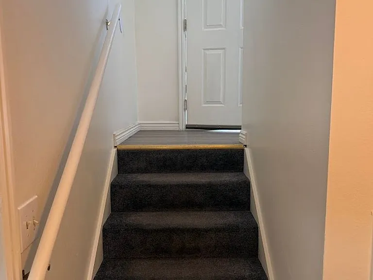 927 S 1635 W — Photo 10