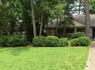 11 Rockridge Dr, Spring, TX 77381